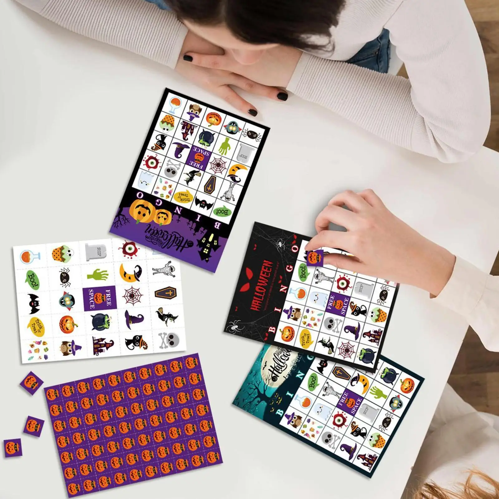

Игры на Хэллоуин для вечеринки, 24 игрока, семейные карточные игры, настольные игрушки, игровой набор для семейных путешествий, школы, класса, детей, дома, социального характера