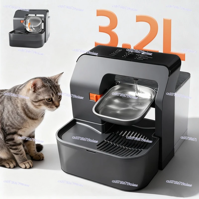 Dumping pet water dispenser, black clean sewage separation, automatic water feeding, cat water dispenser is not plugged in.