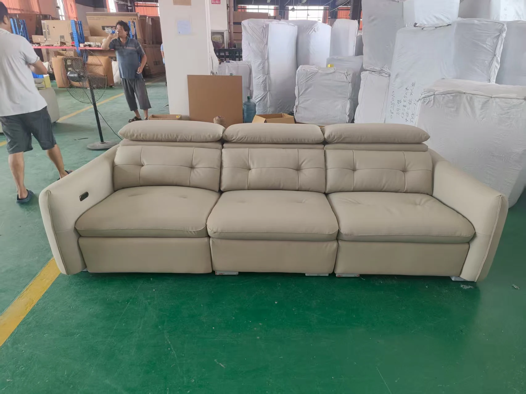 

m Modern Luxurious Living Room Sofa Leather Recliner Electric Sofa for Home Hotel and Villa m