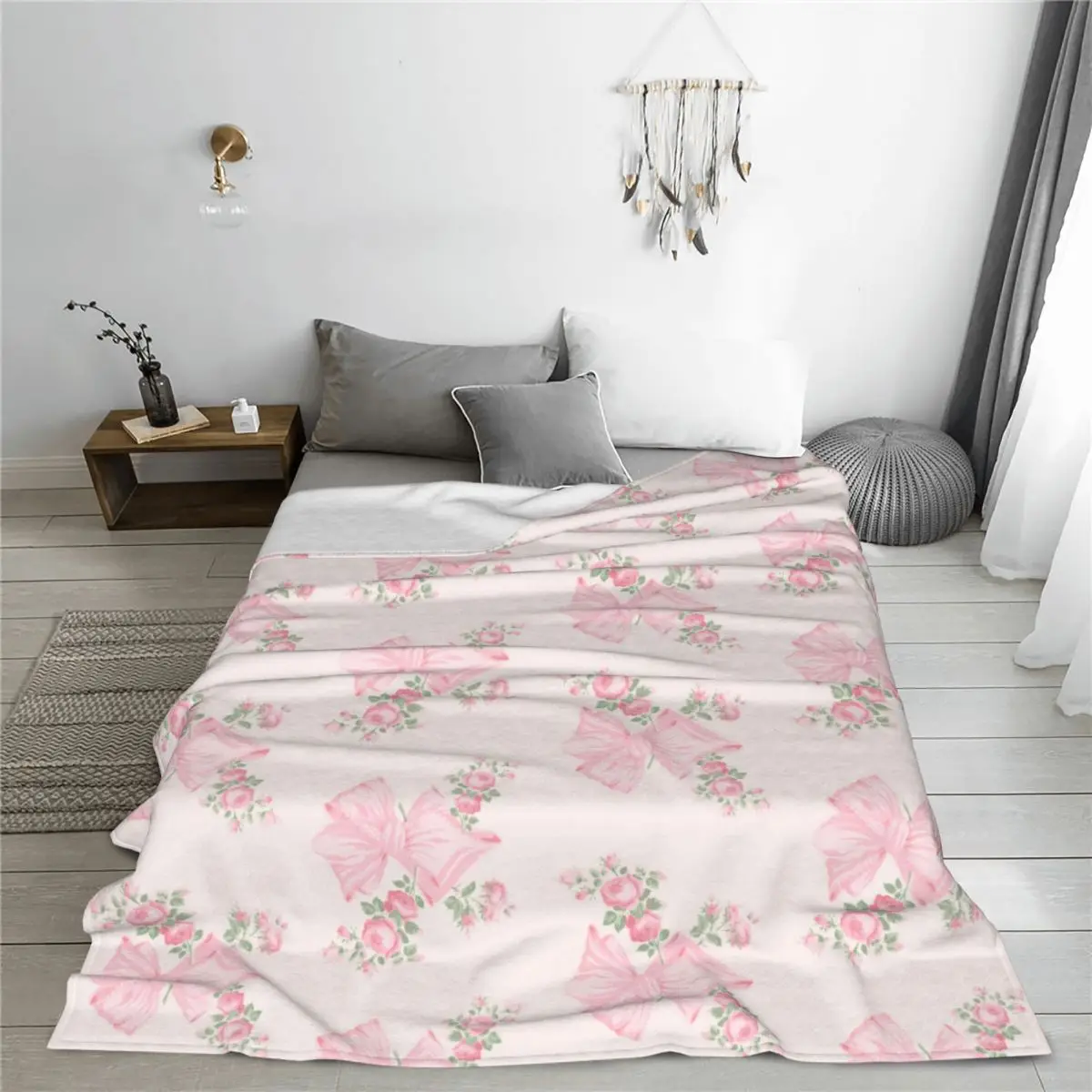 Throw Blanket Rosa Beaux Micro Pink&White Fleece Blanket Four Sizes Fashionable Portable Suitable For Sofa Nice Gift