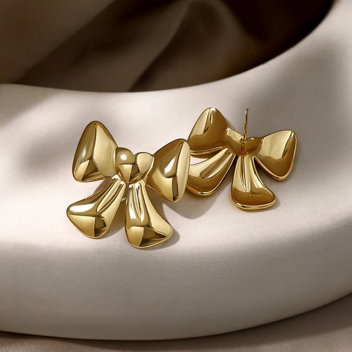 

WILD & FREE Stainless Steel Bow Stud Earrings for Women Cute Sweet Piercing Earring 18K Gold Plated Trendy Jewelry