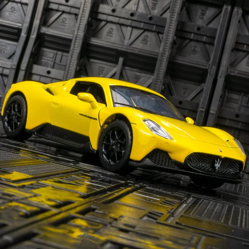 

1:33 Maserati MC20 сплав суперкар модель автомобиля коллекция украшений отправить детей акустооптическая игрушечная дверь с откатной спинкой можно открыть