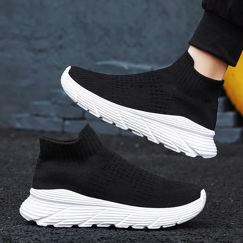 2024 New Autumn Comfortable High shoes man and womens classic Medium top sneakers Durable Black Flat Canvas Shoes size 35-46