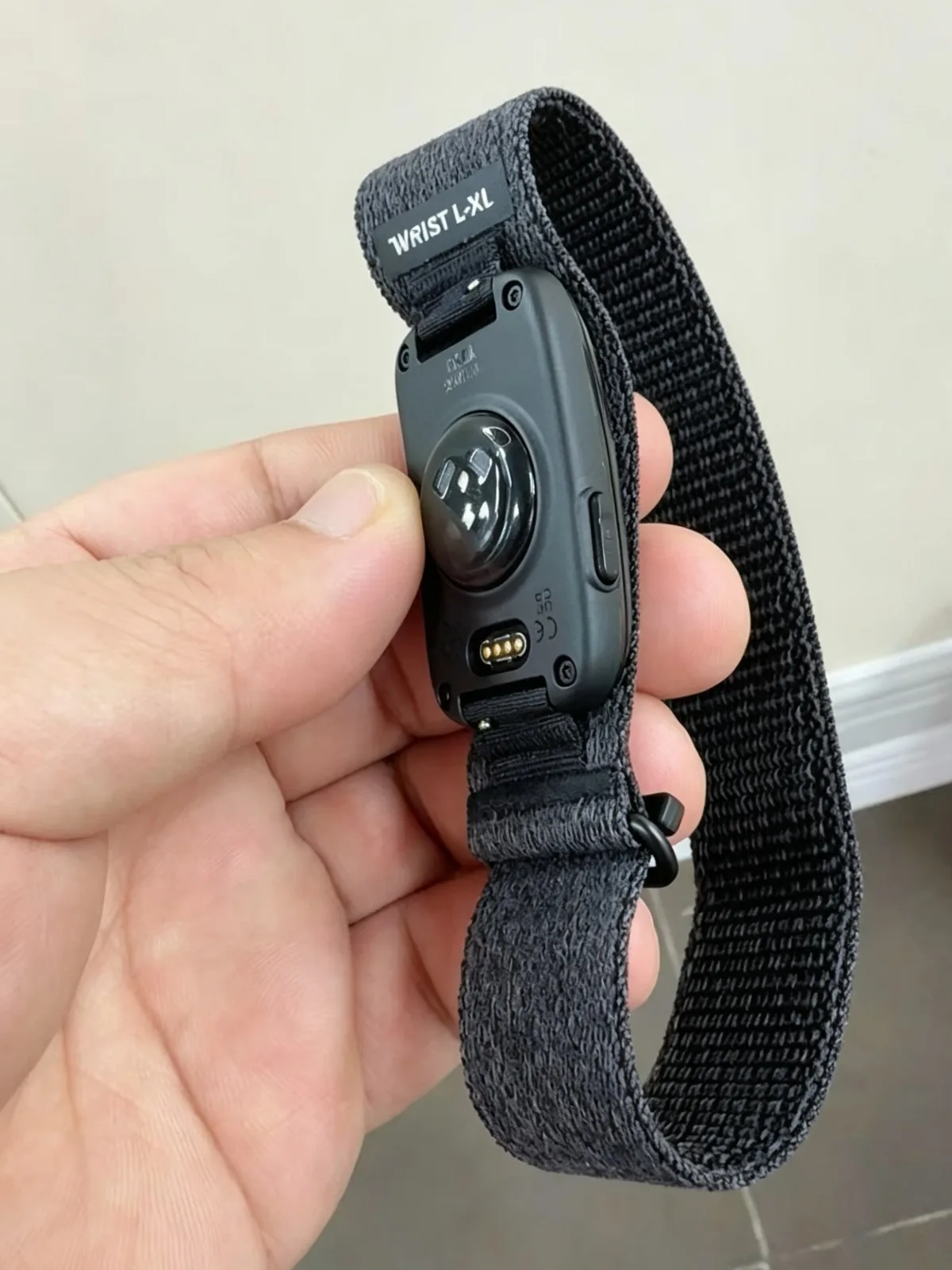 Nylon-Gewebtes Bizepsträgerband für Garmin CIRQA Armband für Sport-Fitness-Tracker Schlaufenarmband für Männer & Frauen – Detail 7
