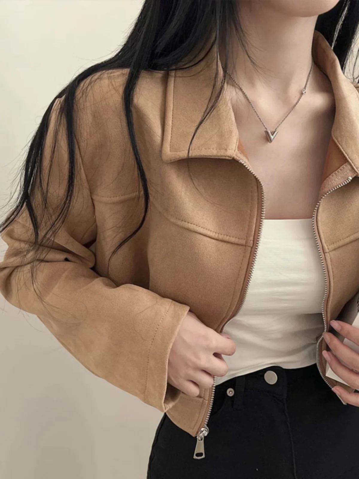 한국 스타일 짧은 가죽 벨벳 자켓 여성 가을 ​​하이 엔드 홍콩 복고풍 칼라 긴 소매 블랙 자켓 짧은 겉옷