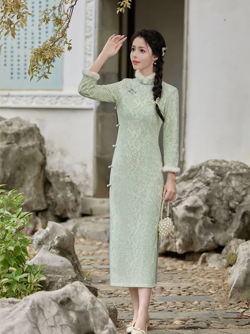 2024 شتاء جديد سميكة المخملية الجانب ثمانية أزرار طويلة شيونغسام الوقوف طوق مزاجه المرأة فستان تشيباو #5