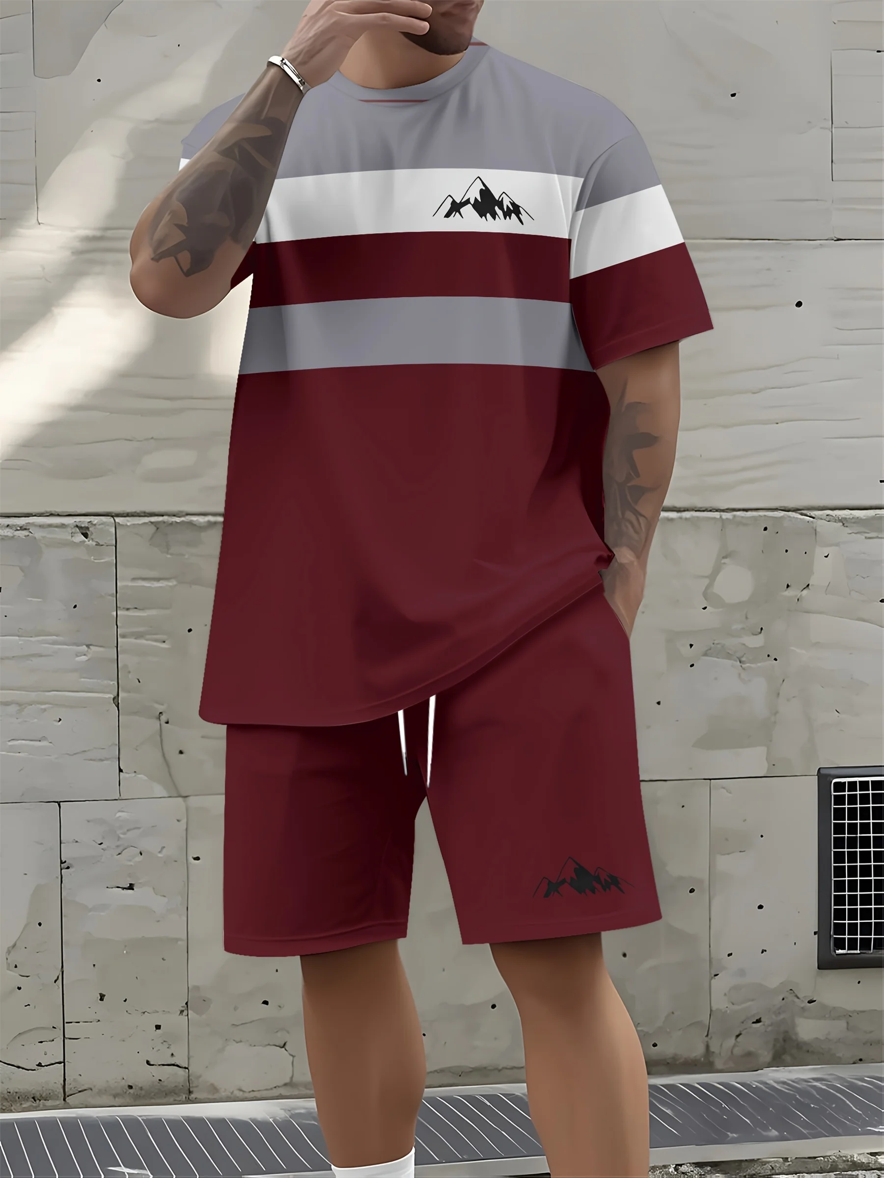 

2025 Summer New Men's Suit Mountain Print Casual Fashion T-shirt Short-sleeved Shorts Sportswear Men's Casual Daily Wear