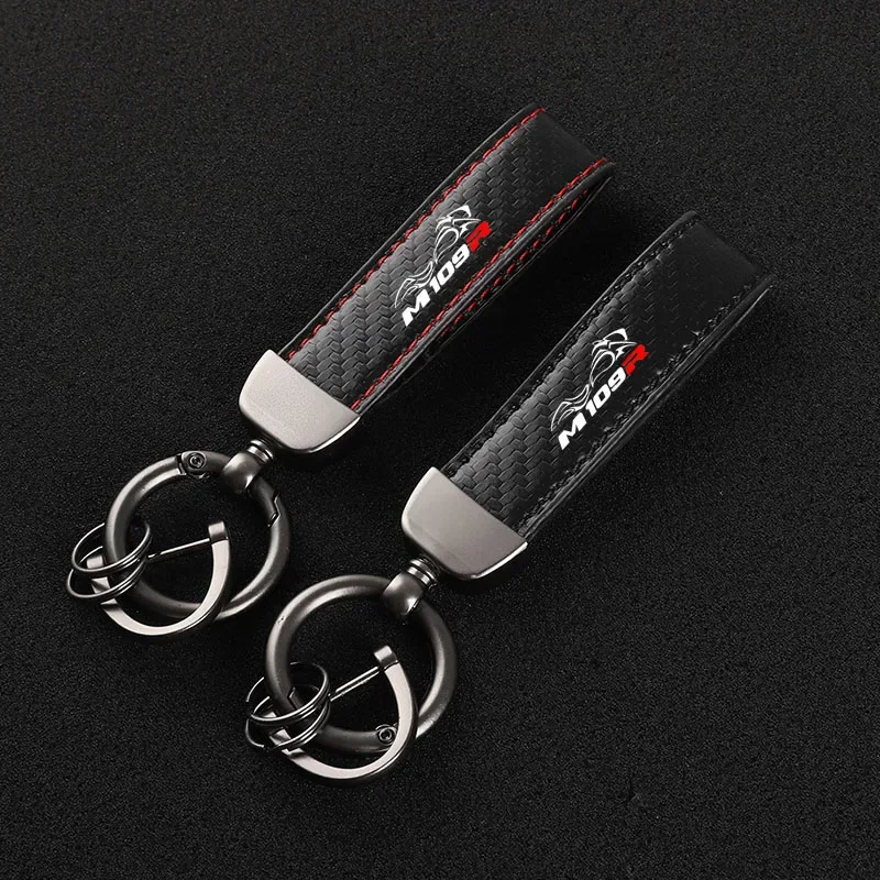 Leather Motorcycle keychain Horseshoe Buckle Jewelry for Suzuki M109R M109 R M 109R Accessories