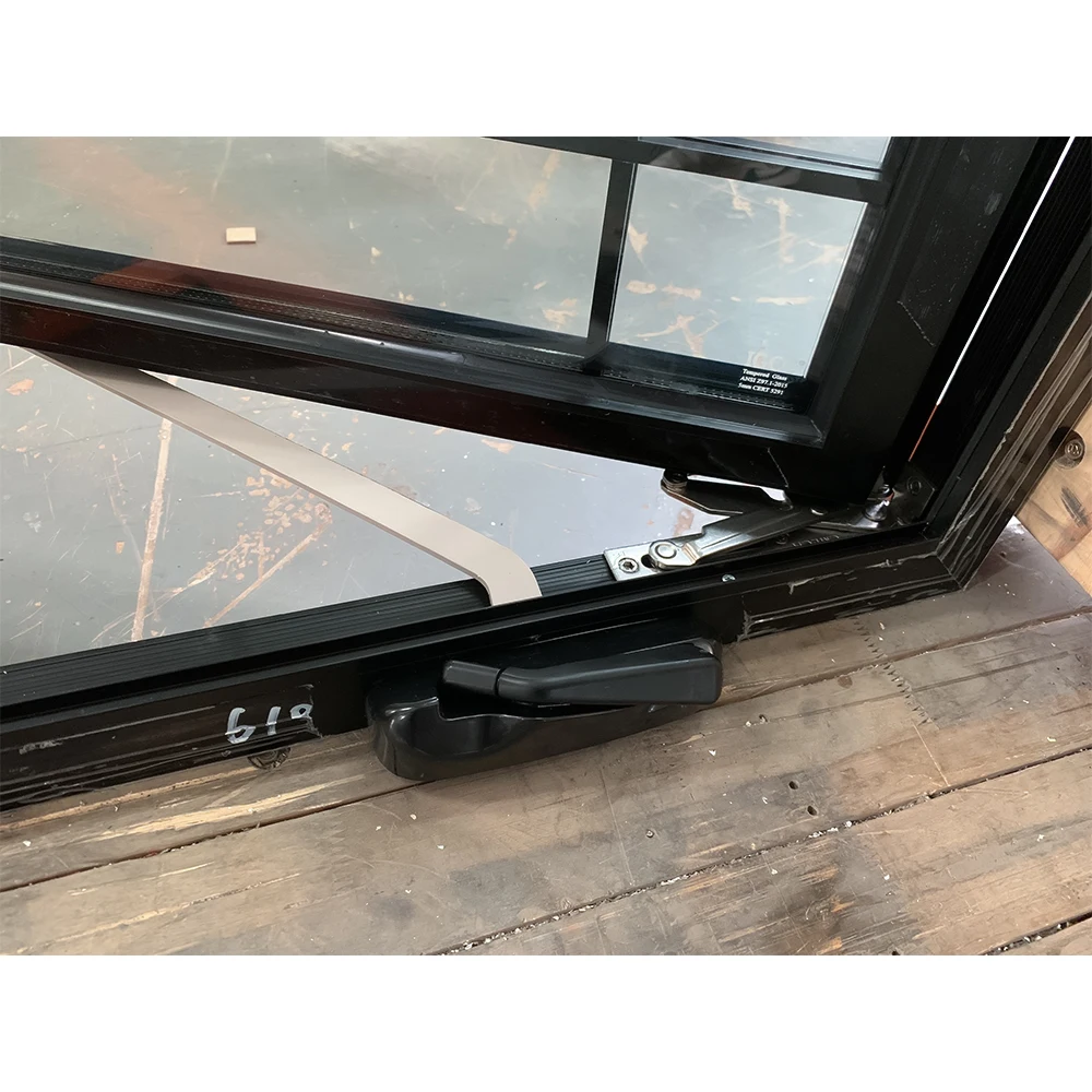 Finestra a battente con manovella ad arco in alluminio, decorazione domestica a doppio vetro