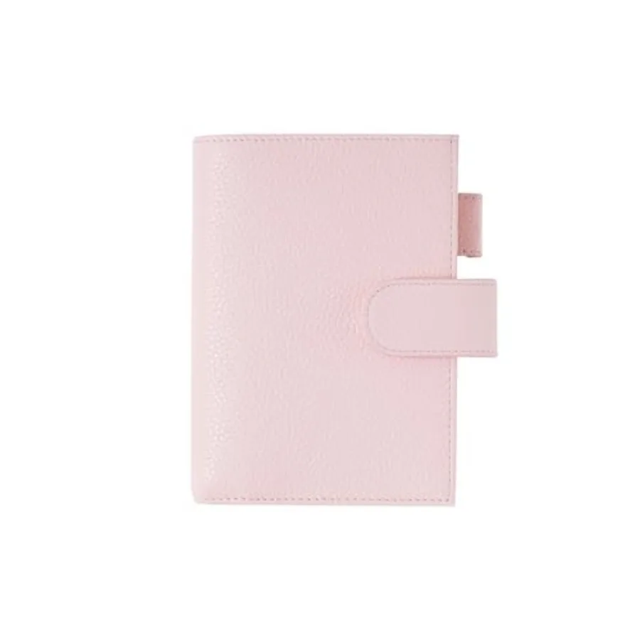 

Кожаный чехол для Moleskine Pocket - подходит для ежедневников/еженедельников Moleskine Pocket и Moleskine Pocket Classic с петлей для ручки и отделением для карт.