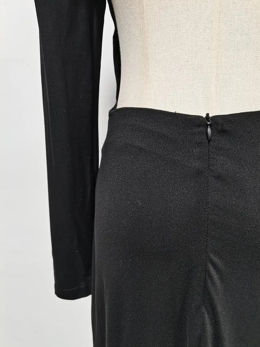 TWOTWINSTYLE Black Turtleneck Backless Maxi Dresses Female Long Sleeve Slimming Minimalist High End Style for Luxury Cocktails