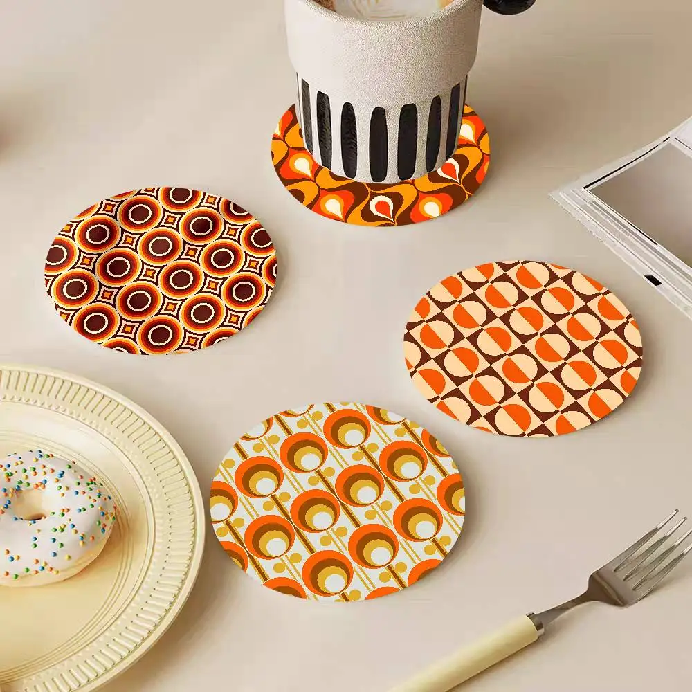 70s Retro Orange And Brown Conjoined Balls Round Wooden Coasters Suitable For Restaurants And Coffee Home Gift Choice Holidays