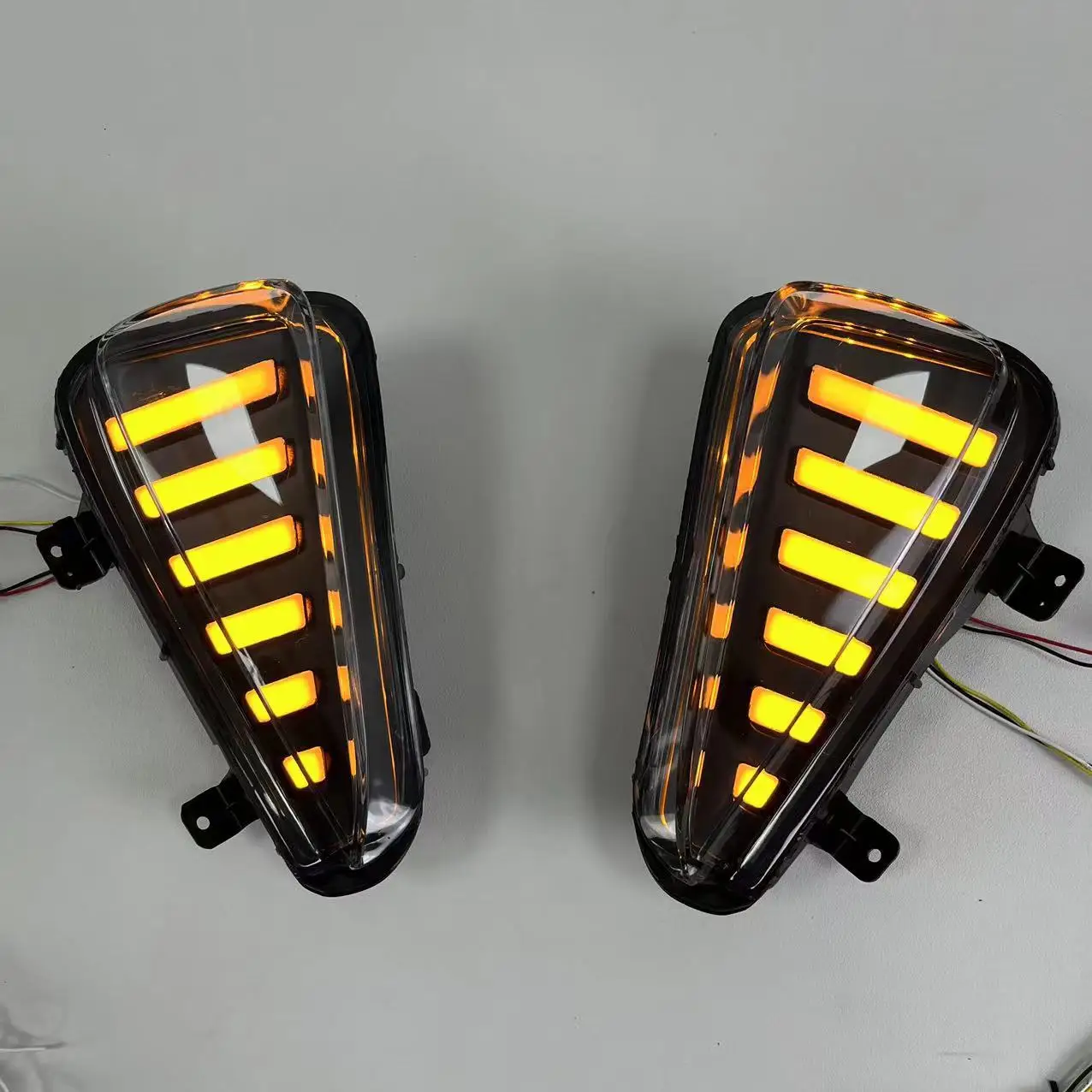 Suitable for 21 Toyota Innova daytime running lights and front fog lights modified LED daytime running lights