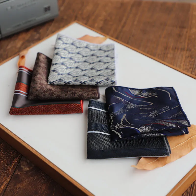 23 سنتيمتر خمر الفرنسية الأزهار مخطط البني جيب مربع أنيق البوليستر لينة منديل بدلة الزفاف اكسسوارات Cravat منشفة