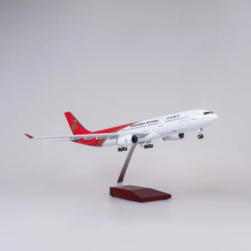 47cm 1:135 Shenzhen Airlines Passenger Resin Aircraft Model A330 Airlines  Ornament Collection  with Wheels and Lights