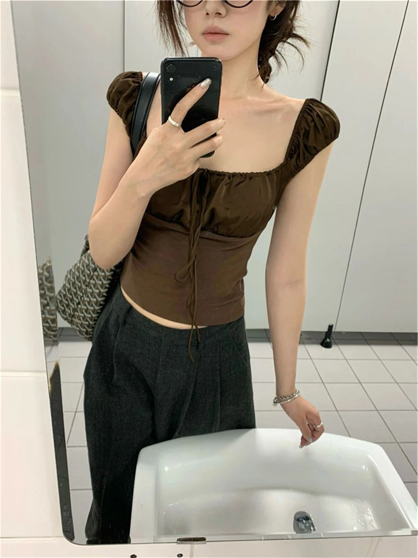 Retro Coffee ort Sve Koszulka z kwadratowym dekoltem damska letnia designerska z paskiem, podkreślająca figurę, czysta, seksowna, w stylu spicy girl, bawełna i poliester