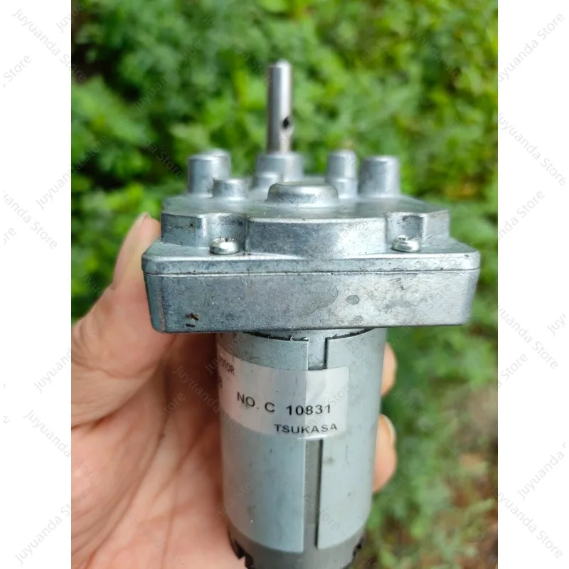 Imported Disassembly Parts Seven-character Game Machine Motor Power Train Motor Metal Gear Reducer