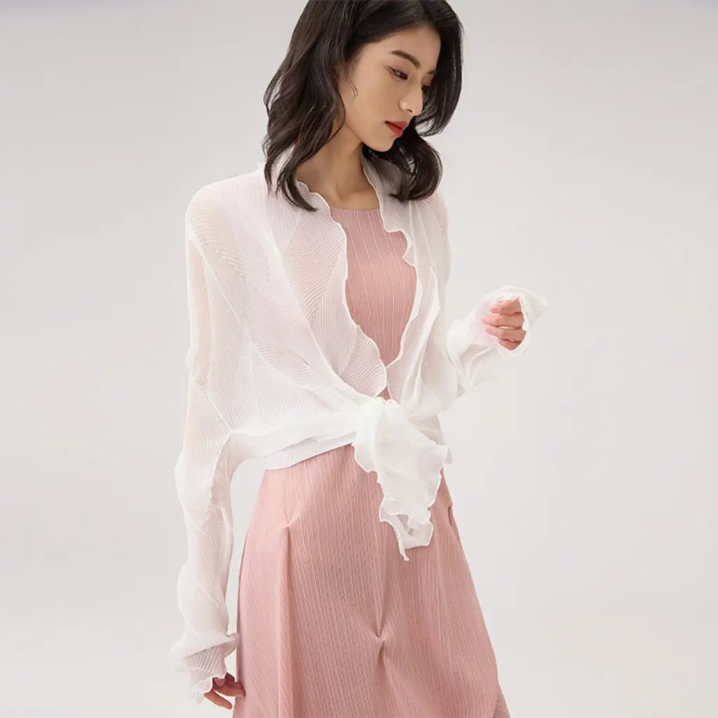 

High-End Pleated Outer Shawl Women's Long-Sleeved Sun Protection Shirt Irregular Versatile Chiffon Thin Jacket