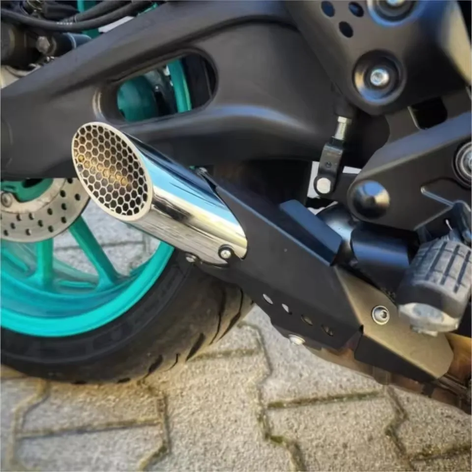 For Yamaha R7 2021-2026 MT-07 YZF-R7 FZ-07 XSR 700 Tracer 7 700 Escape Exhaust Pipe Muffler With Aluminium Heat Shield Cover 3