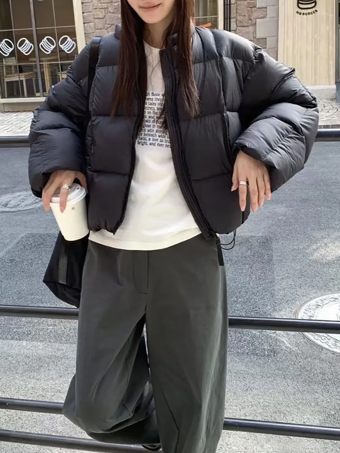 

Модная женская теплая хлопковая куртка с круглым вырезом, новинка зимы 2025, простой корейский стиль, свободный крой, универсальное хлопковое пальто