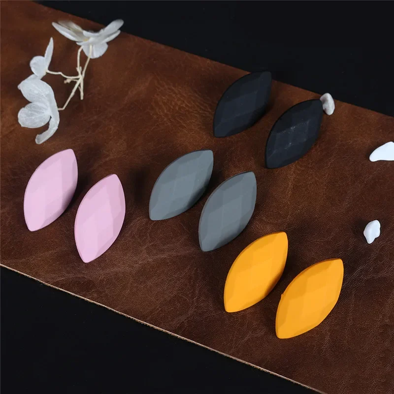 Turtle shell Leaf Earrings For Women Girls Paint Spray Black Gray Pink Orange Stud Earrings Waterdrop New Fashion Women Jewelry
