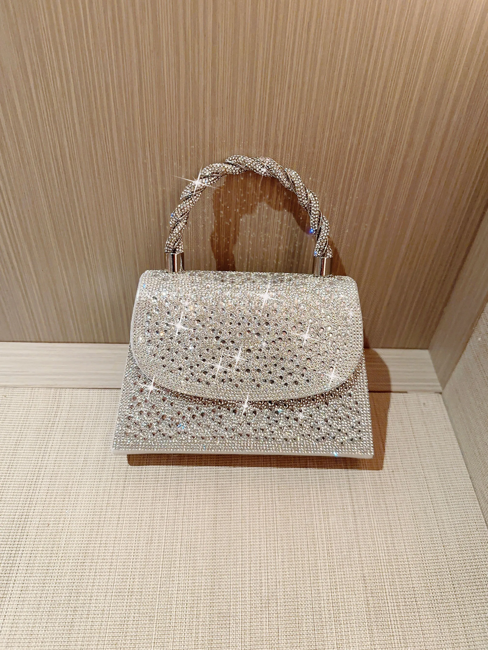 A Shiny Diamond Flap Evening Bag Handbag Romantic Wedding Bag Banquet Bag Evening Bag Party Bag Prom Bag Party Handbag Bridal Bag Chain Bag