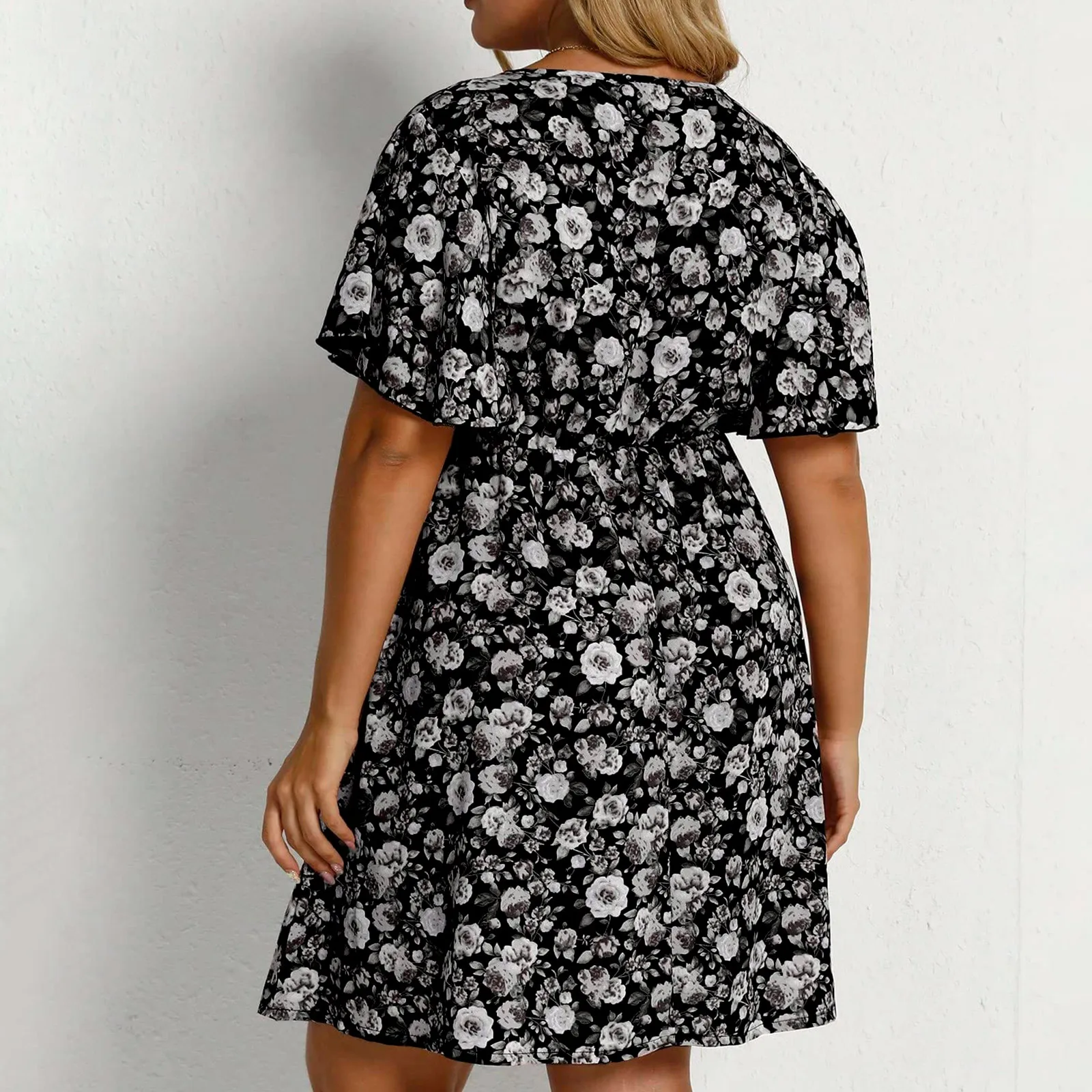 Spring Summer Women's Dress Oversized For V-neck Loose Printed Flower Pattern Short Sleeved Elegant Fashion Plus Size Dress