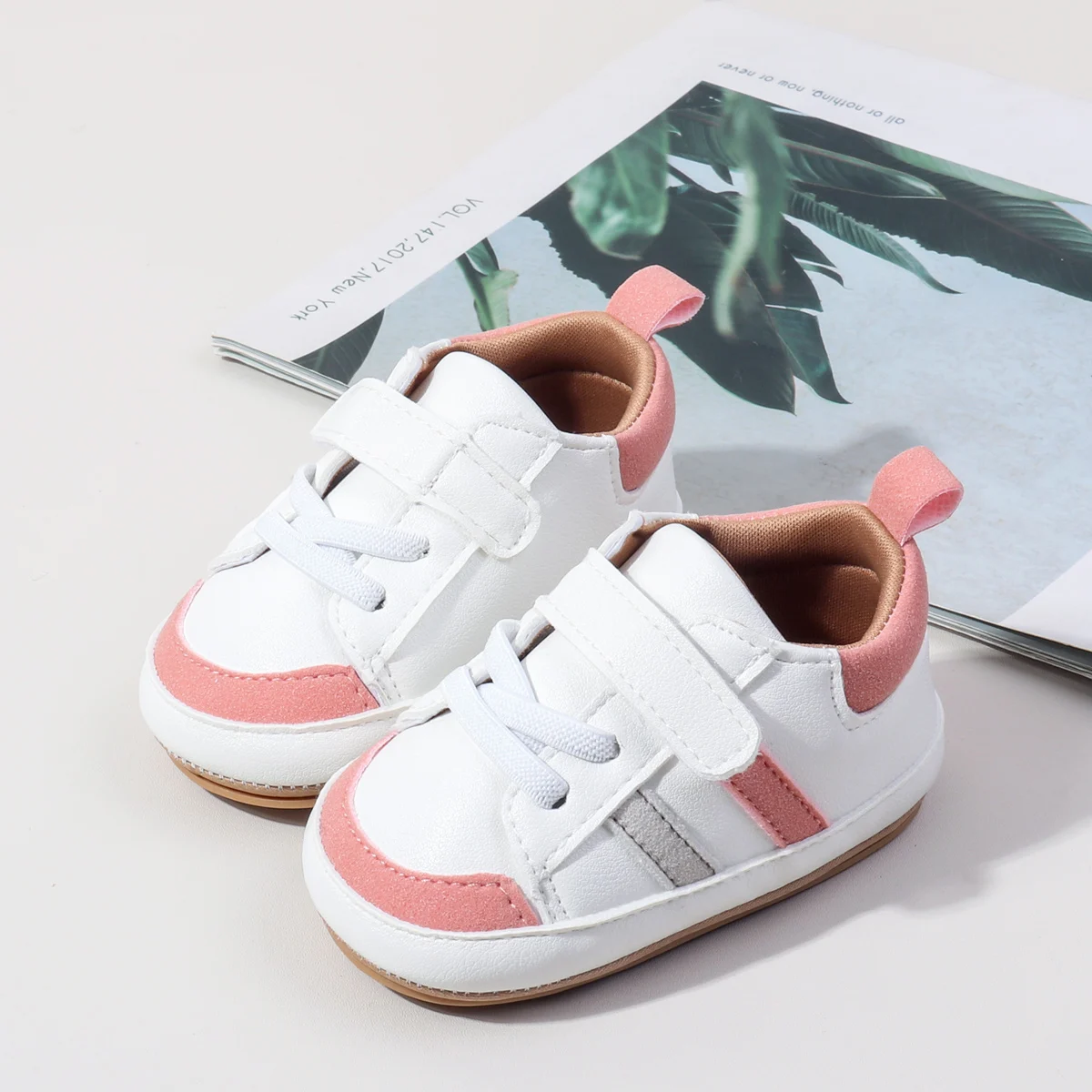 Spring And Autumn Baby Toddler Shoes Soft Breathable Microfiber Leather Infant Sneakers 0-18M Flat Walker Shoes