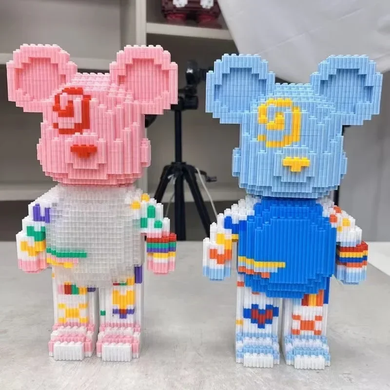 Giant Fluid Violence Bear Cartoon Love Violent Bear Bearbrick Colour Model Building Block Micro Diamond Bricks Kids Toy Gift Set