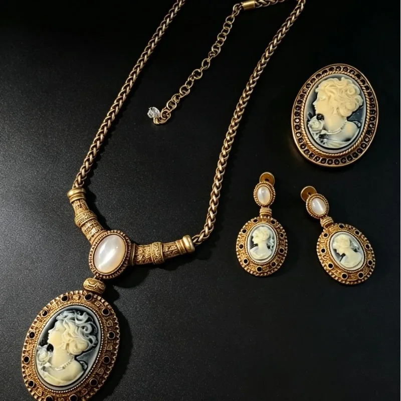 Vintage Gold Plated Cat's Eye Cameo Jewelry Set, Necklace Earrings Brooch Women Retro Ornaments