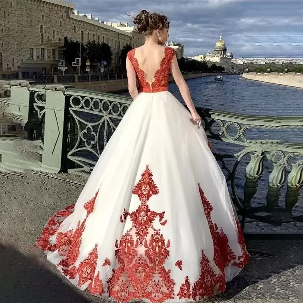 LZPOVE Custom Made Red And White Vintage Lace Wedding Dress A-Line Bridal Gown Princess Tulle Luxury Front Slit Bride Dress