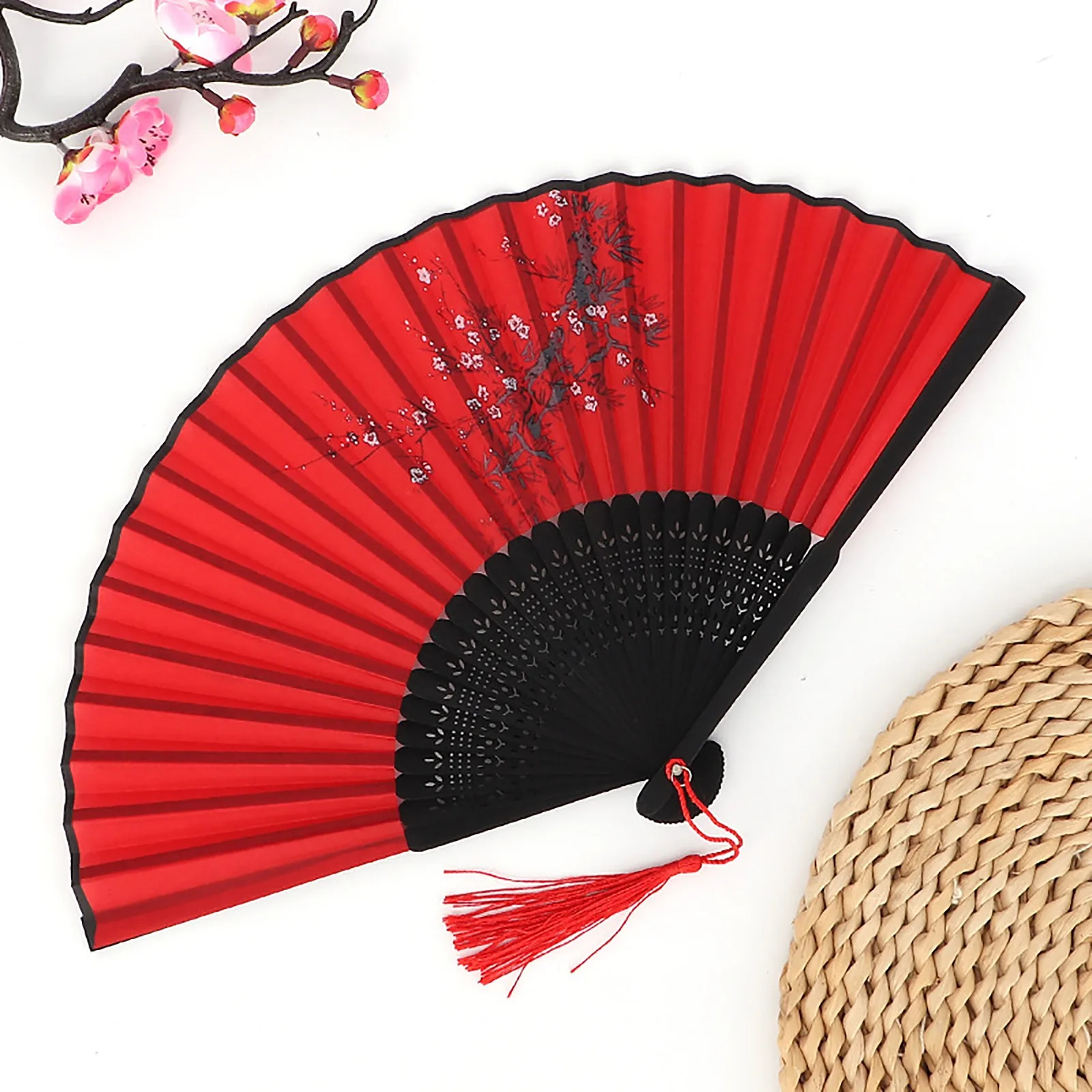 Éventail pliant chinois et japonais en soie de bambou, avec pompon coloré, élégant, vintage, pour femmes, décoration d'intérieur, cadeau