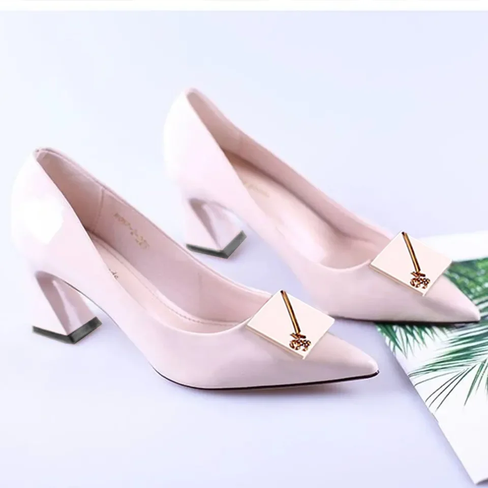 Women Fashion European Style Elegant High Quality Spring & Summer Slip on High Heel Shoes for Sexy Party Lady Beige Pumps A263