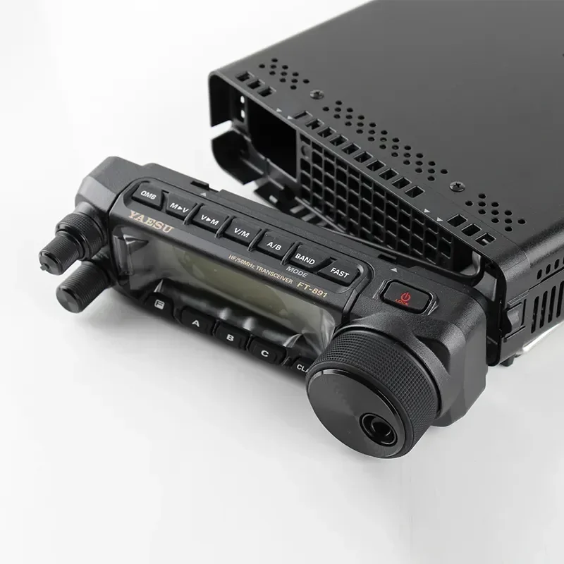 Hot sale Yaesu FT857D walkie-talkie ultra-compact HF/VHF/UHF 100W full mode signal radio transceiver view 5