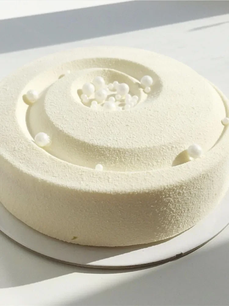 Round corrugated mousse, whirlwind chiffon cake white mousse DIY cake mold