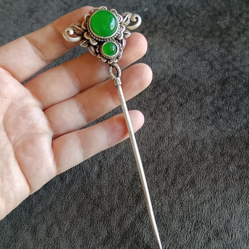 

Silver inlaid jadeite with bead hairpin retro old pulp hairpin hairpin