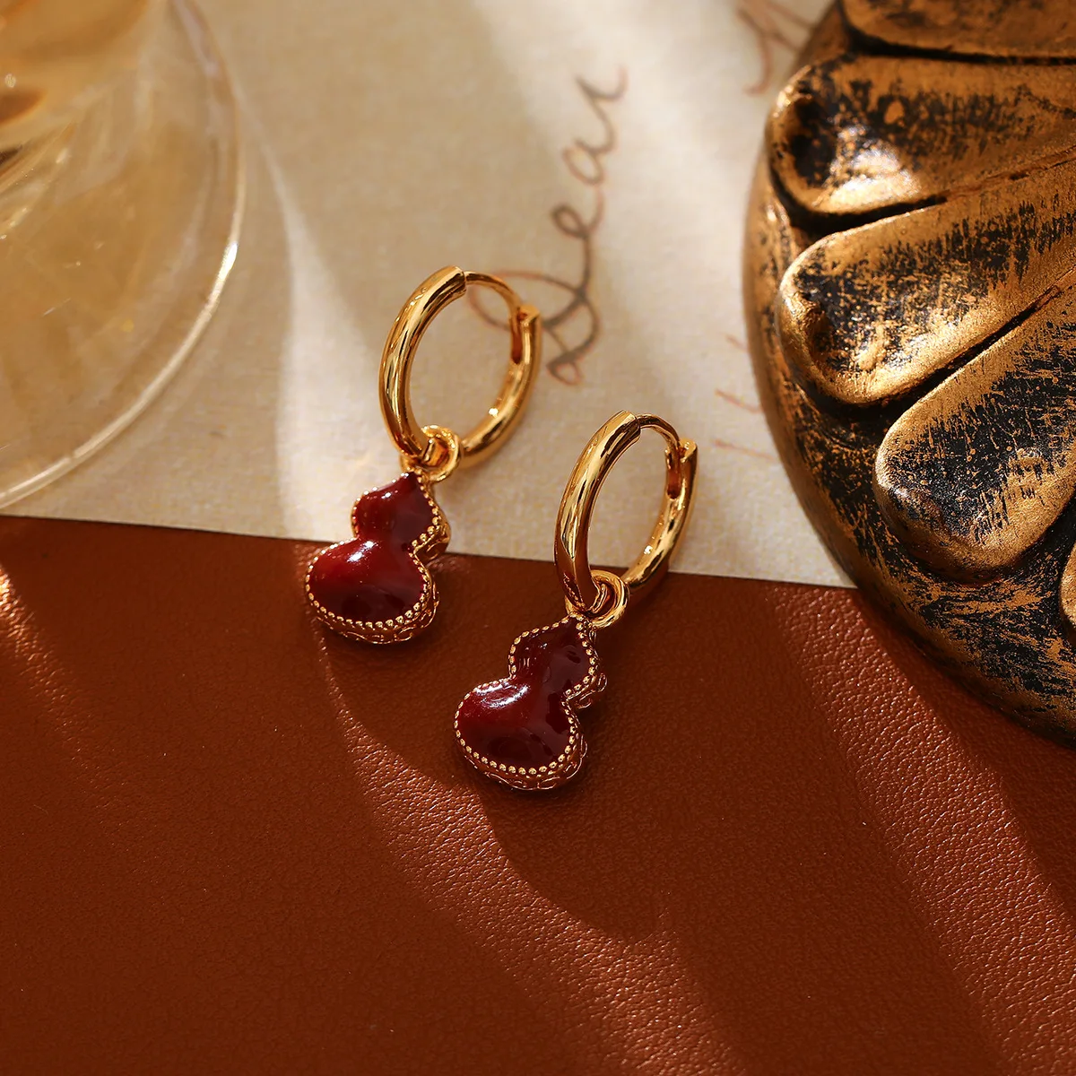 Tidal Gourd Best-selling Necklace, Elegant and Sweet Gourd Earrings, Mother-of-Pearl Accessories