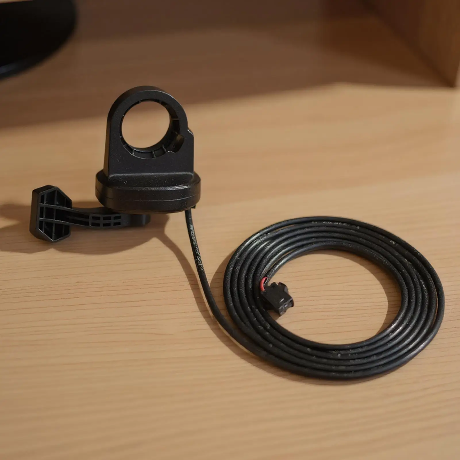 Cycling Thumb Throttle 3-Pin Thumb Controller Electric Scooter Brake Connector With Cable For ATV Motocross Off Road Go-Karting