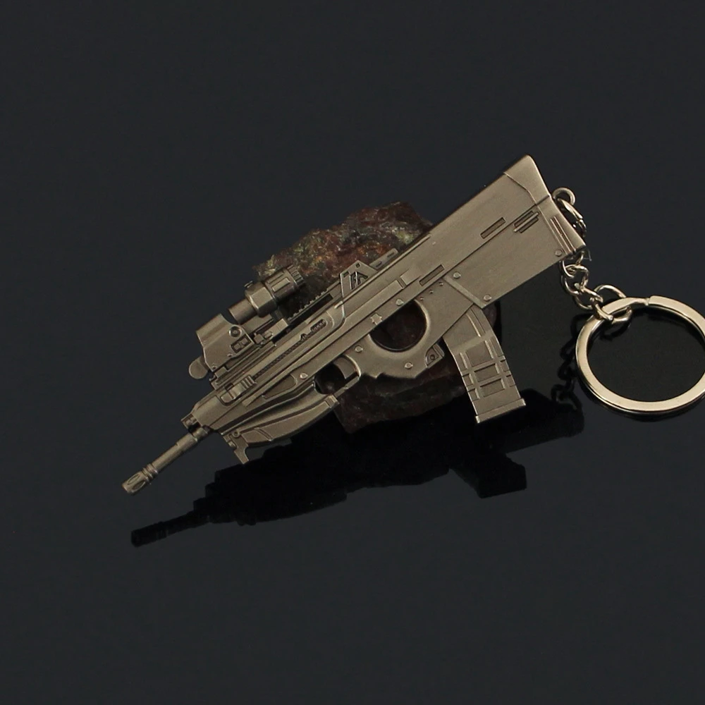 9cm Arena Breakout Assault Rifle Model Pendant Keychain for Men Boys Mini F2000 Metal Key Ring Fans Car Bag Decor Jewelry Gift