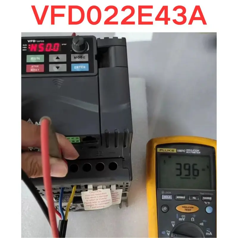 Used inverter,VFD022E43A function well