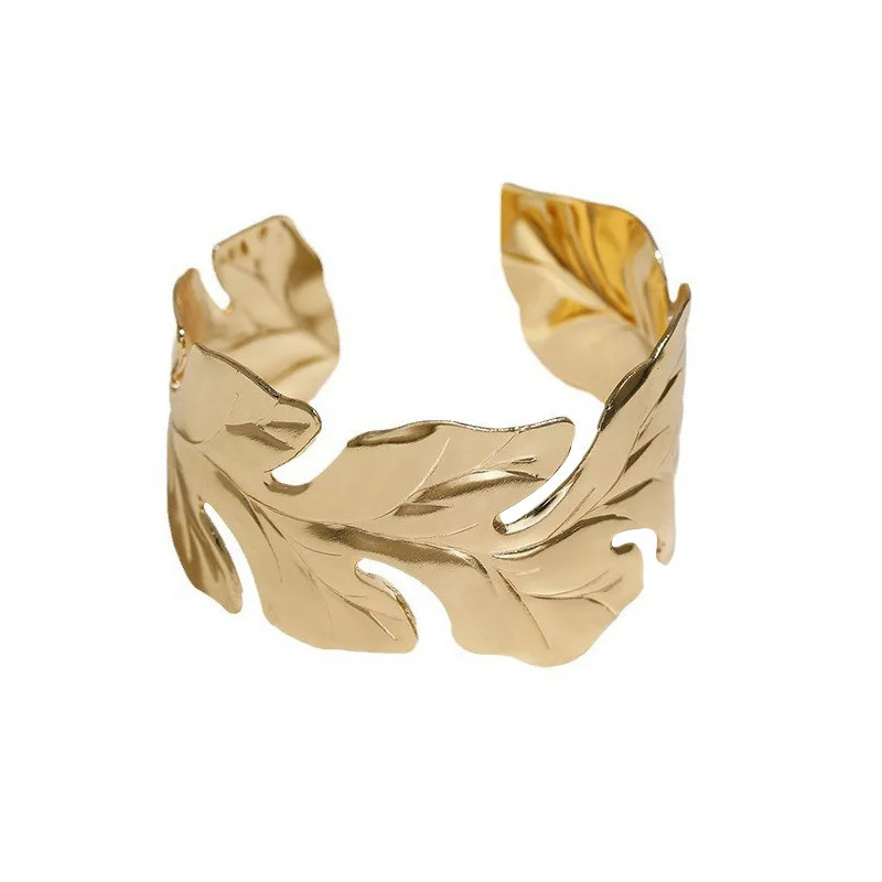 New Golden Leaf Bracelet Light Luxury High-end Exaggerated Leaf Bracelet Open Wide Version Catwalk Style European and American