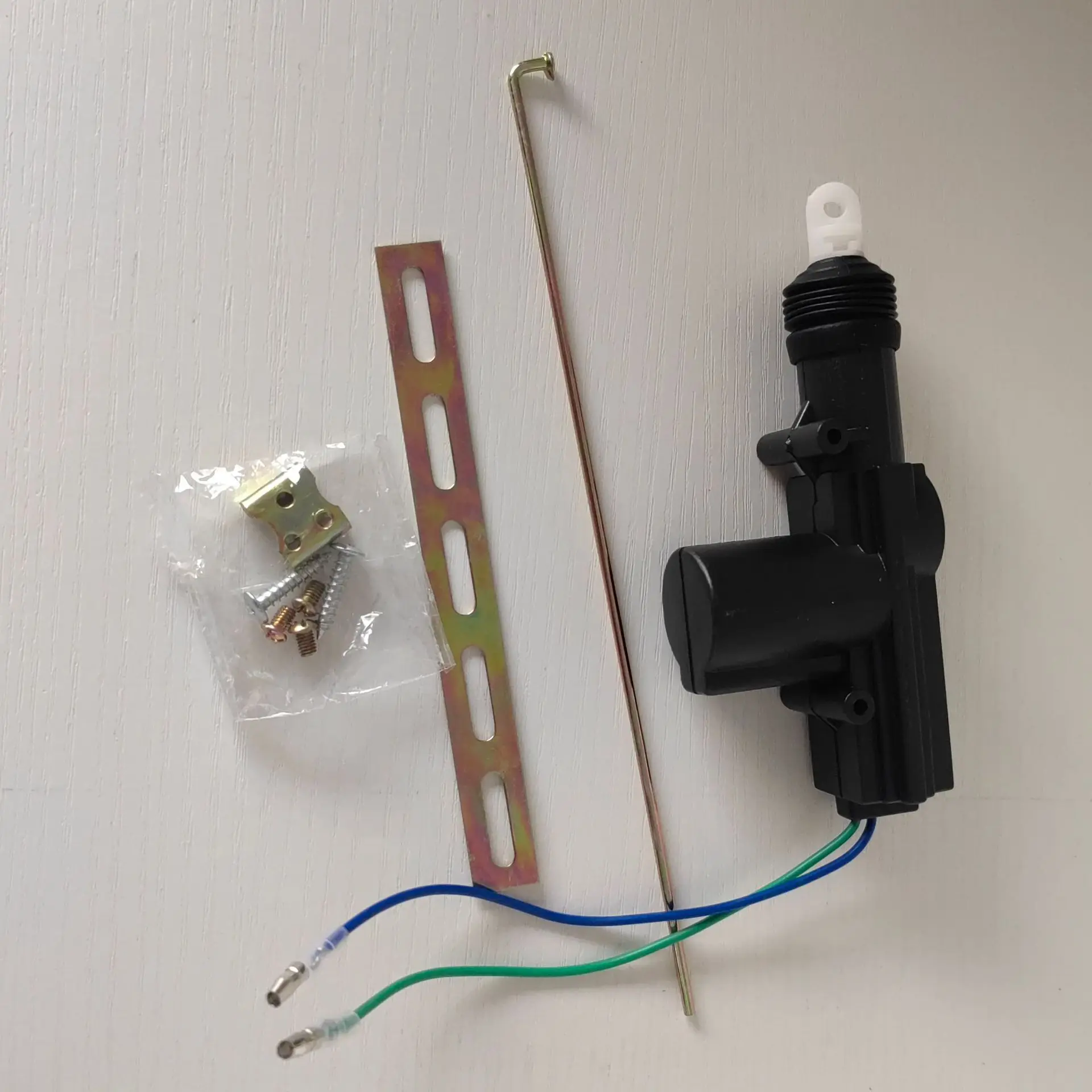 Car Locking System Actuator Automobile Central Door Lock Motor Kit Heavy-Duty 12V Power Locking System Single Gun Type Kit