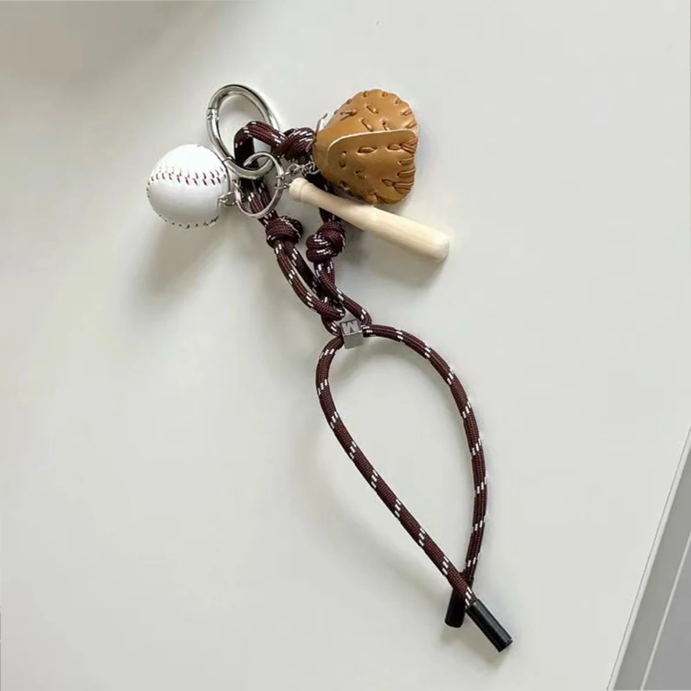 Origineel ontworpen sleutelhanger met honkbal badminton tennis decor sportieve stijl tas hanger casual cool trendy mode hanger