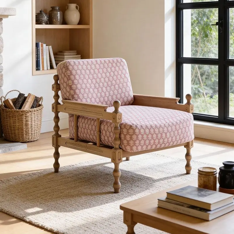 

American retro style solid wood single sofa chair fabric high-end design sense living room home leisure style log chair