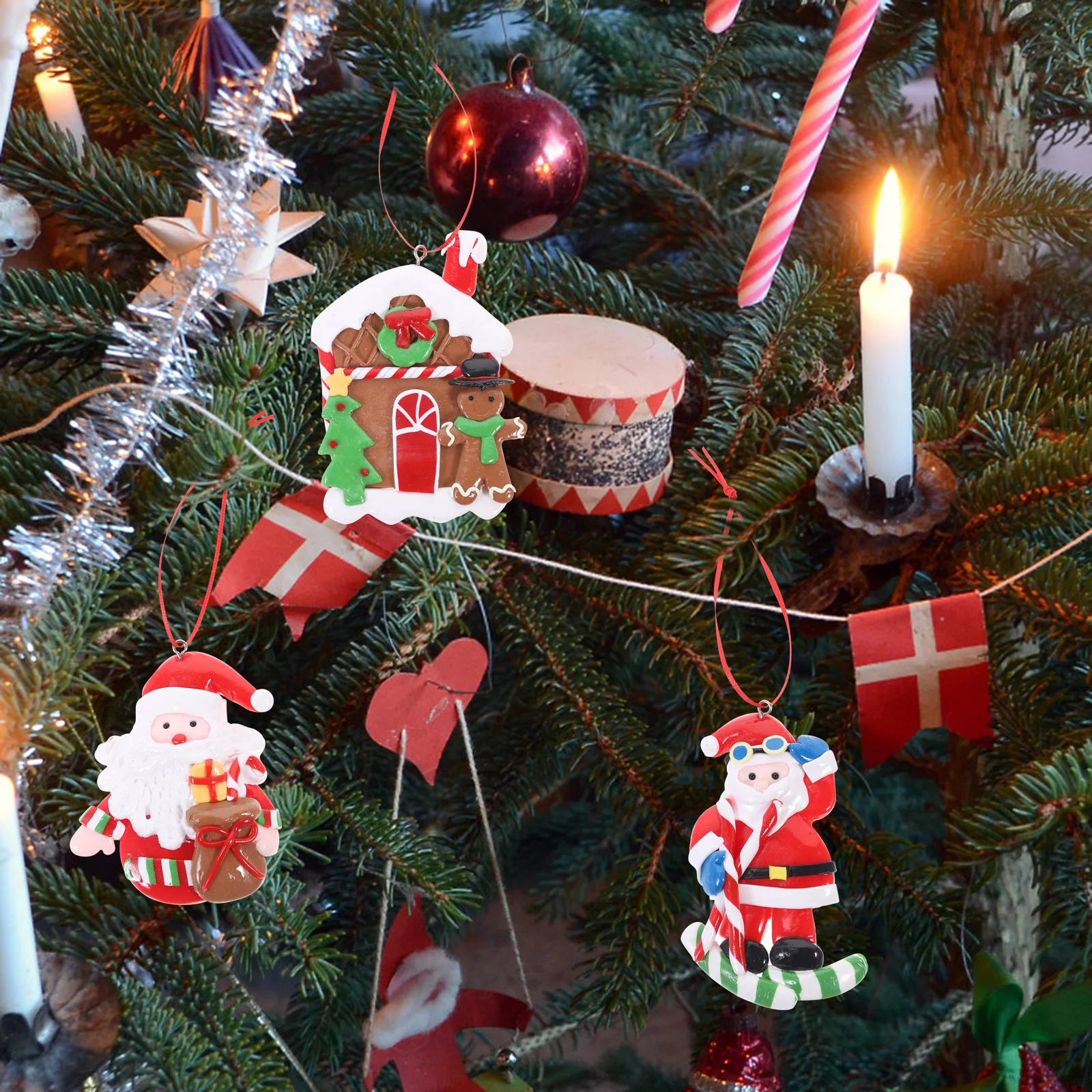 

4Pcs Christmas Tree Decorations Reliable Mini Charms Joyous Festive Atmosphere Living Room Dining Room Kitchen