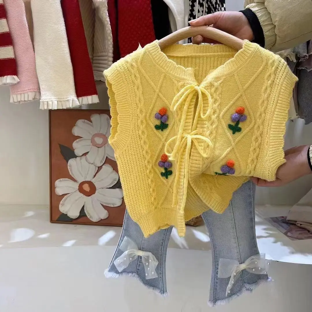 New Vest for Girls in Spring and Autumn, New Butterfly Bow Versatile Korean Version, Casual and Loose Fit