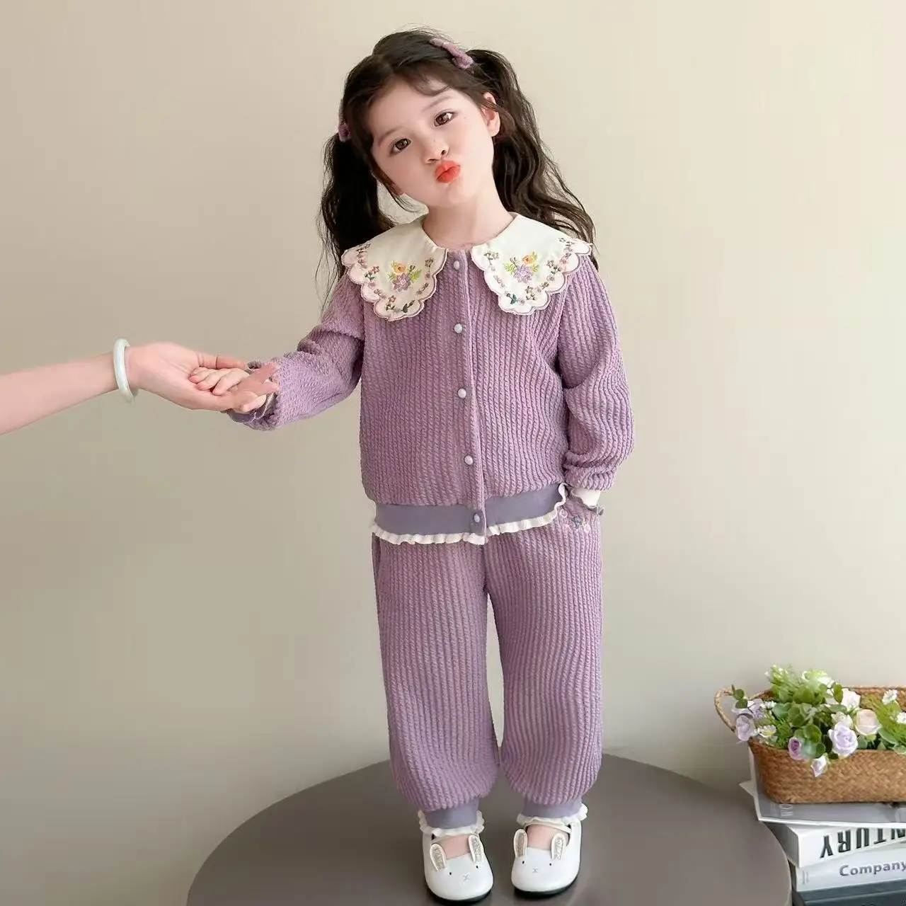 

Girls Suit New Children's Sweater Cartoon Spring and Autumn Models Female Baby Autumn Sportswear Two-piece Children's Clothing