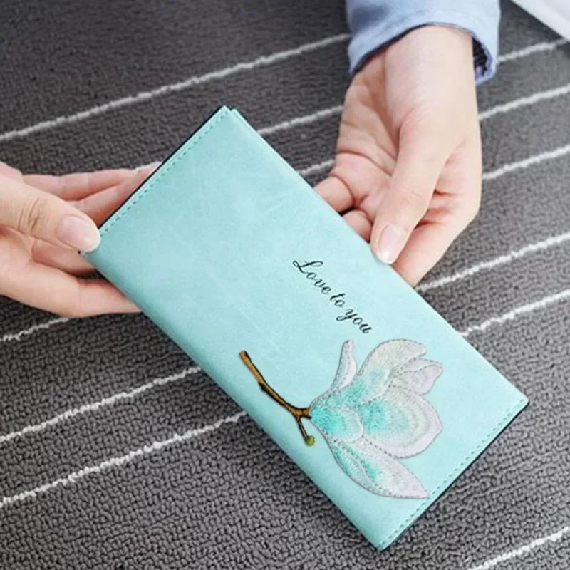 1 PCS Colored  Magnolia Embroidery Ironing Patch DIY Sewing Shirt Bag Dress Shoes Hat Clothing Decorative Accessories Patch