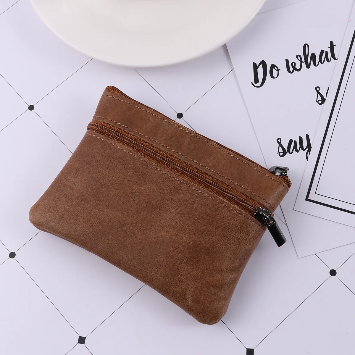 محفظة صغيرة للعملات المعدنية بسحاب من جلد البقر المشمع باللون البني للجنسين، حامل ائتمان مدمج، منظم نقدي صغير للاستخدام اليومي