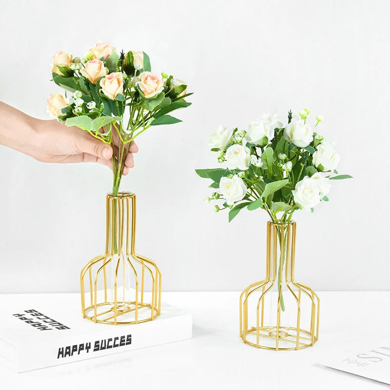 1 Set Gouden Vaas Metalen Bloemen Pot Hydrocultuur Container Reageerbuis Vaas Moderne Luxe Thuis Bureau Decoratie Legering Glazen Vazen